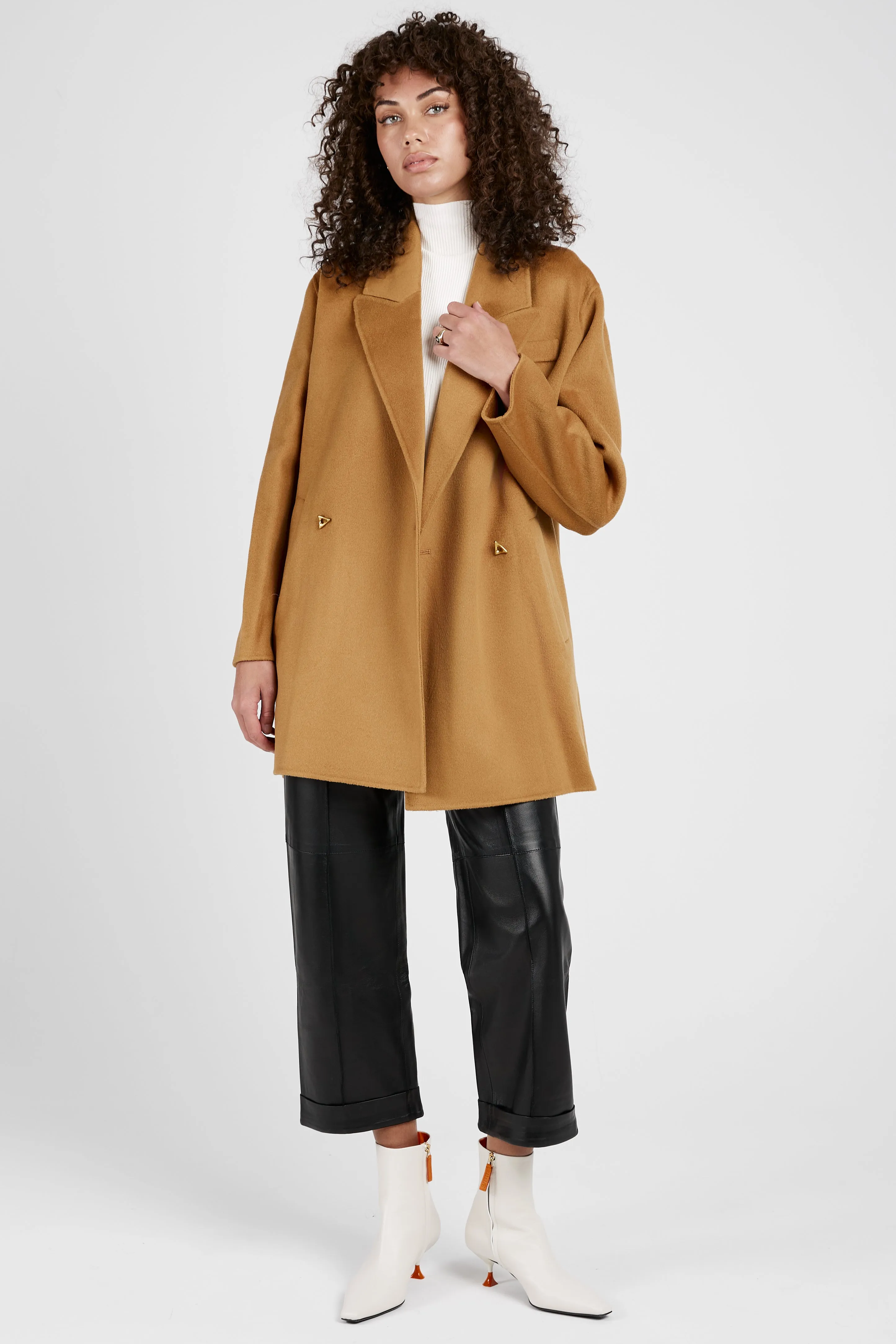 Cavendish Cashmere Wool Coat in Tan