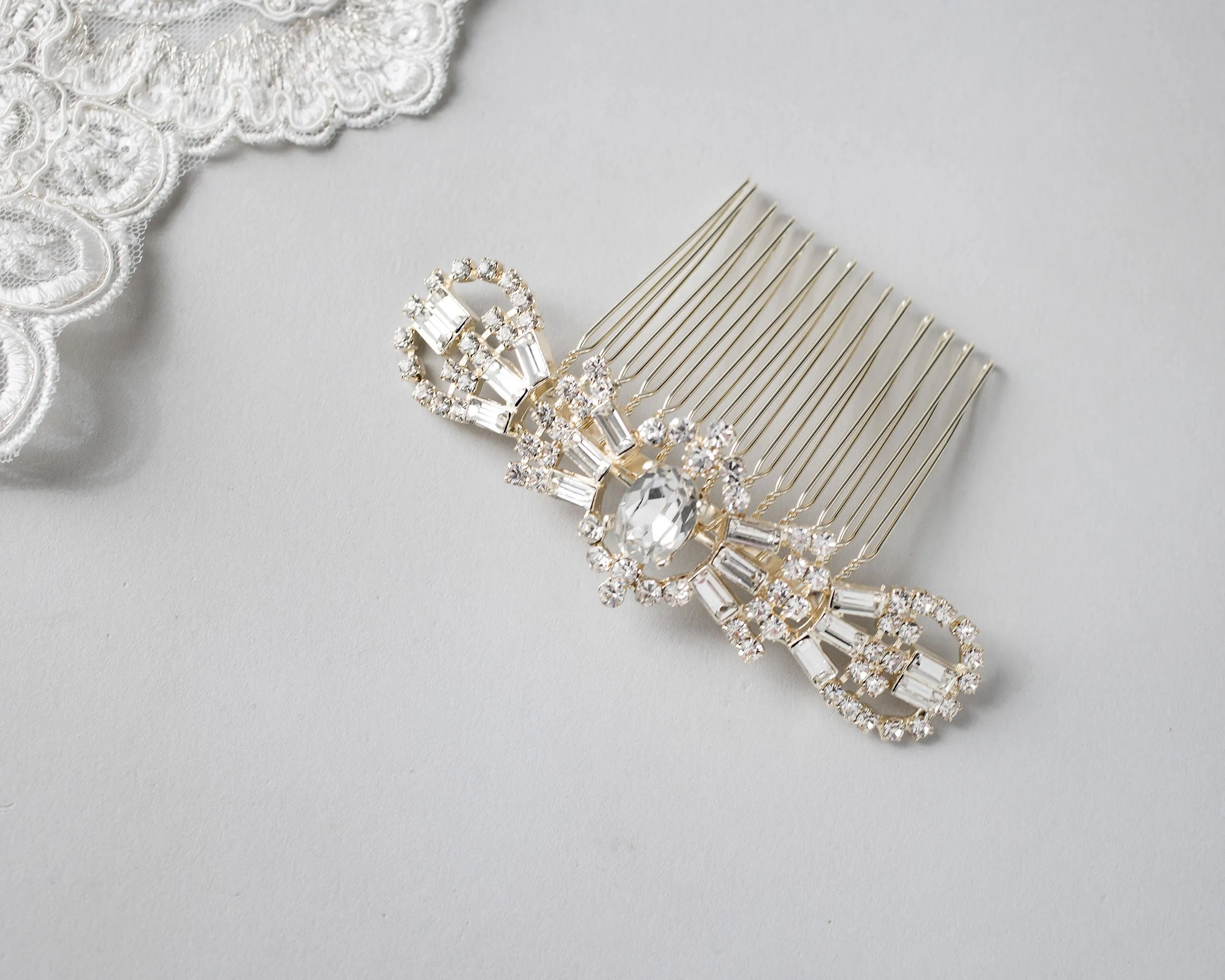 Gold Wedding Comb with Baguette and Oval Stones