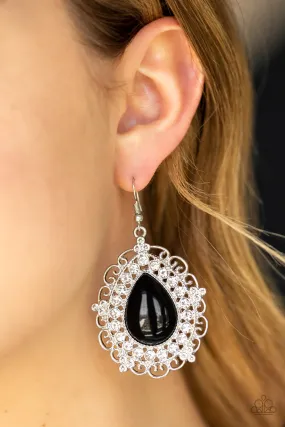 Paparazzi Incredibly Celebrity Black Earrings