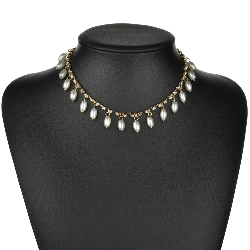 Women's Elegant Faux Pearl Pendant Rhinestone Claw Chain Necklace For Girls