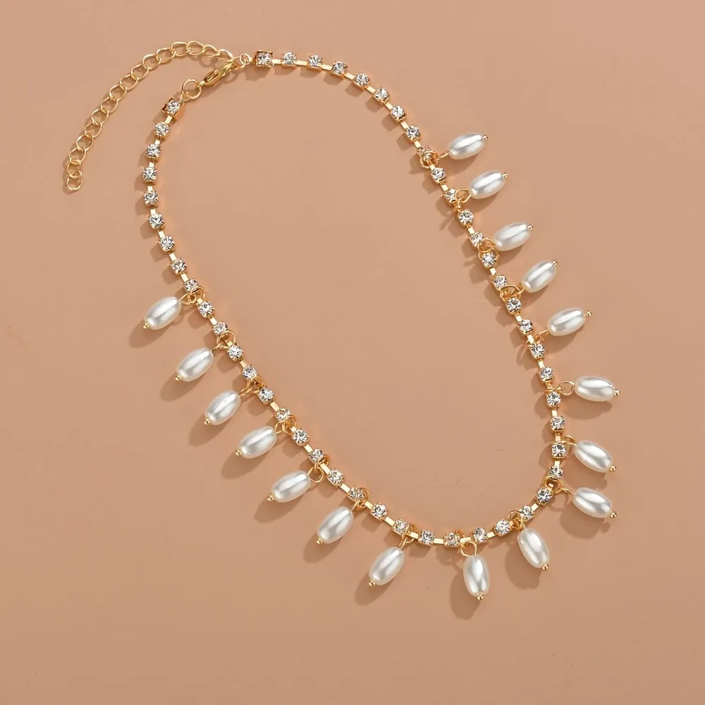 Women's Elegant Faux Pearl Pendant Rhinestone Claw Chain Necklace For Girls